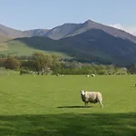 Woof Luxury Family Pod * Keswick (Cumbria)