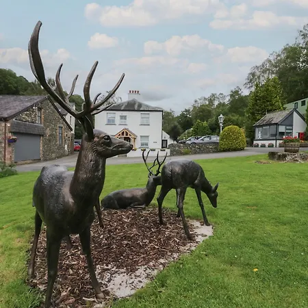 Woof Luxury Family Pod Keswick (Cumbria)