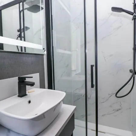 Holiday home Woof Luxury Family Pod *