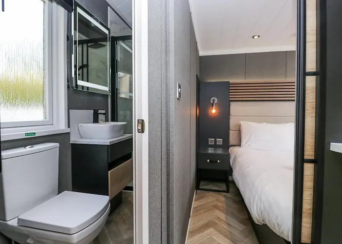 度假居 Woof Luxury Family Pod