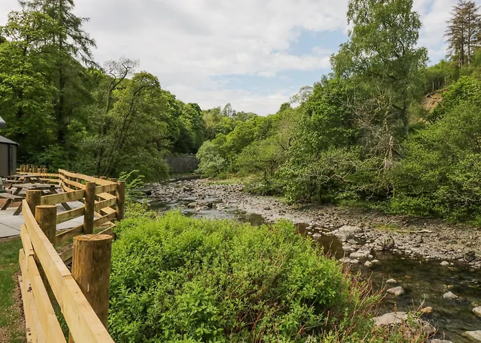 Woof Luxury Family Pod 度假居