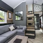 Nyaraló Woof Luxury Family Pod
